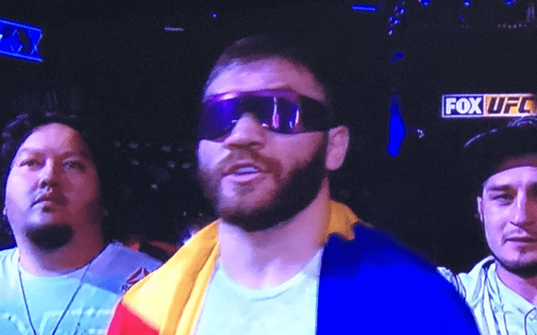 Ion Cutelaba Comes Out to Bret Hart’s Theme Music at UFC Calgary
