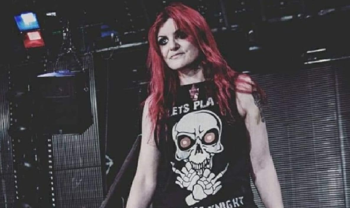 Paige’s Mom Saraya Knight Explodes On Twitter In Unique Profanity-Filled Warning