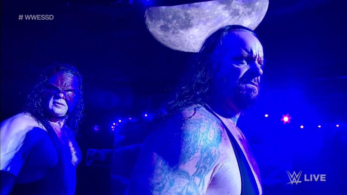 Kane & The Undertaker Return On Raw Before WWE Super Show-Down