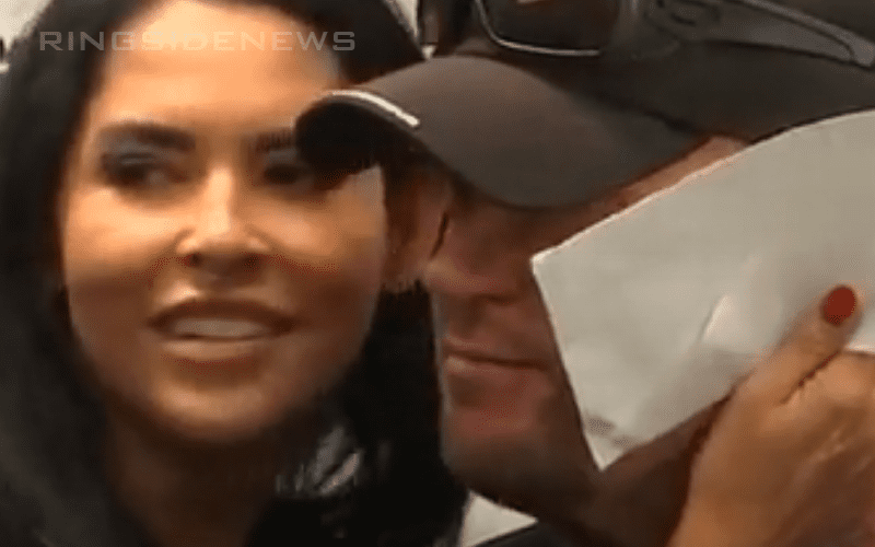 Footage Of The Undertaker Kissed By Infatuated Fan At Recent Appearance