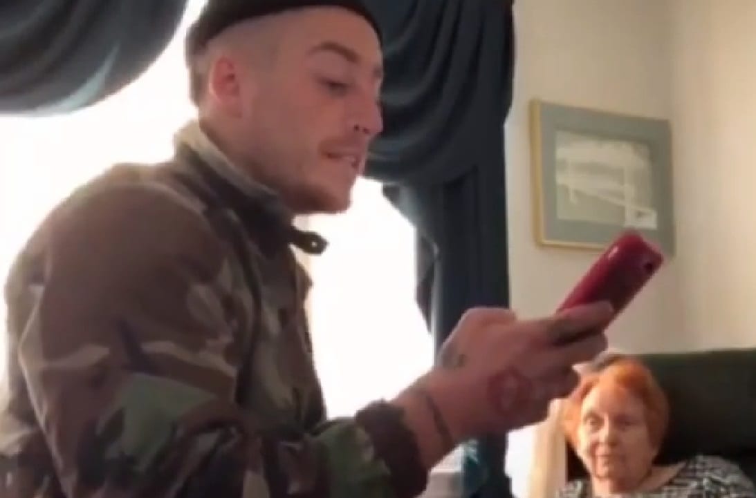 Enzo Amore Holds Private Rap Concert In His Grandma’s Living Room