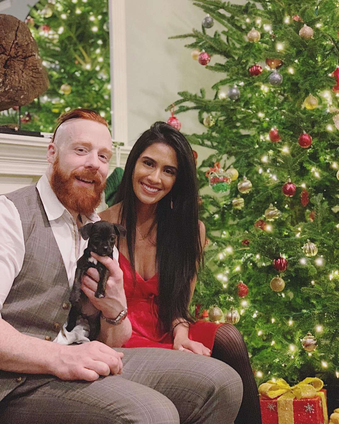 Sheamus Celebrates Christmas with His Girlfriend