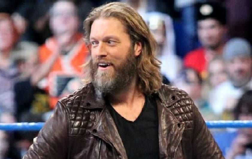 Edge Makes Impressive Christmas Present For His Daughter By Hand