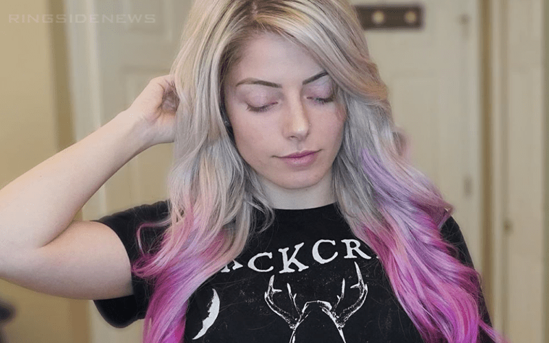 Alexa Bliss Provides Health Update Before WWE Extreme Rules