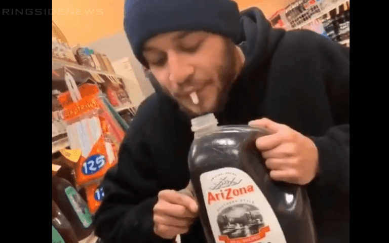 Indie Wrestler Busted For SPITTING IN TEA AT Grocery Store