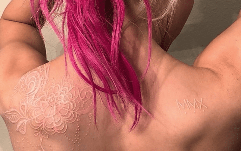 Alexa Bliss Shows Off Big New Tattoo