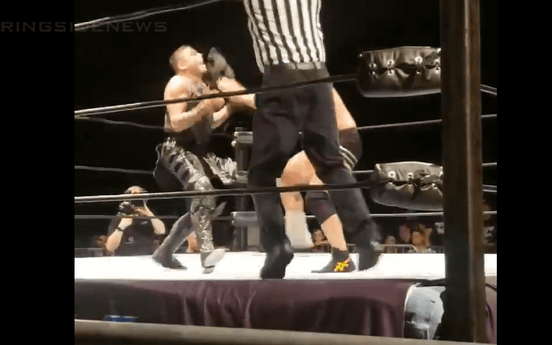 WATCH Jon Moxley Unmask Pentagon Jr At Indie Show