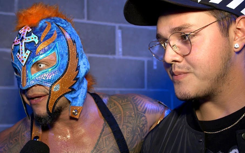 Rey Mysterio Hopes To Wrestle With His Son Dominick In 2020