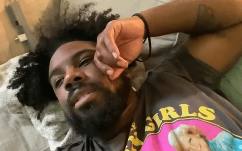 Xavier Woods Reveals Annoying Issue He’s Having After Surgery