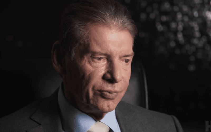 What Vince McMahon Reportedly Told WWE Superstars In Meeting Before RAW