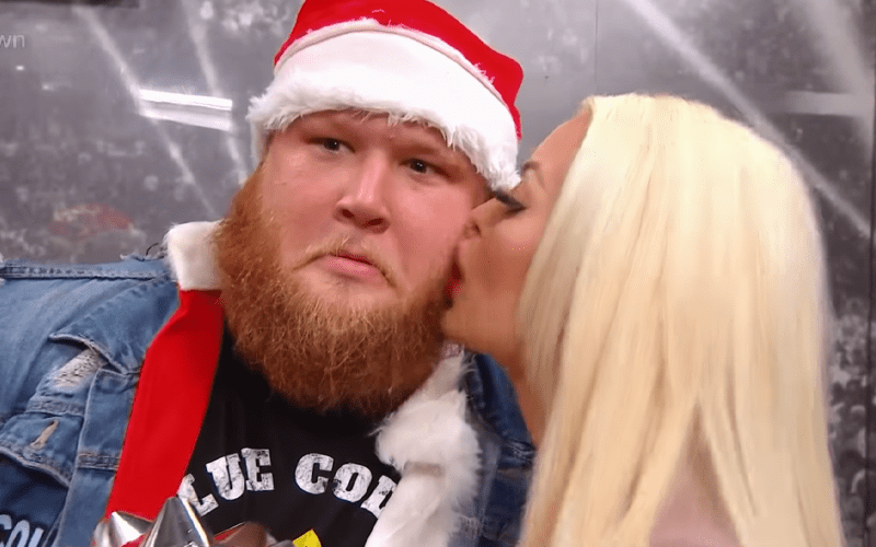 Otis Reacts To Kiss From Mandy Rose On SmackDown