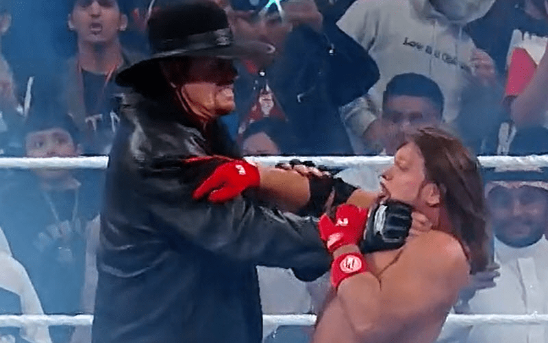 The Undertaker Picks Up Big Win At WWE Super ShowDown In Surprise Appearance