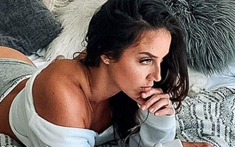 Chelsea Green Has Suggestion For Your Booty While Showing Off Her’s In Bedroom Thirst Trap Photo