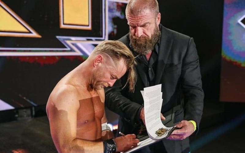 Who Knew About Drake Maverick’s New WWE Contract Beforehand
