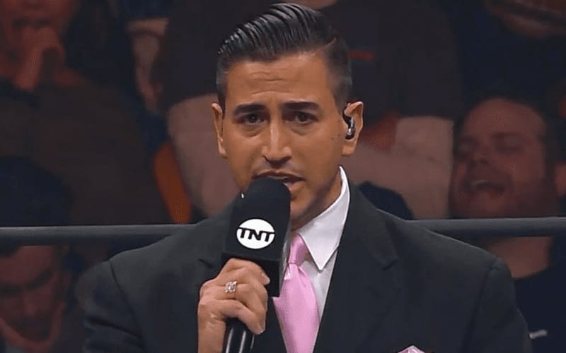 Justin Roberts Forced to Miss AEW Dynamite Due to COVID-19