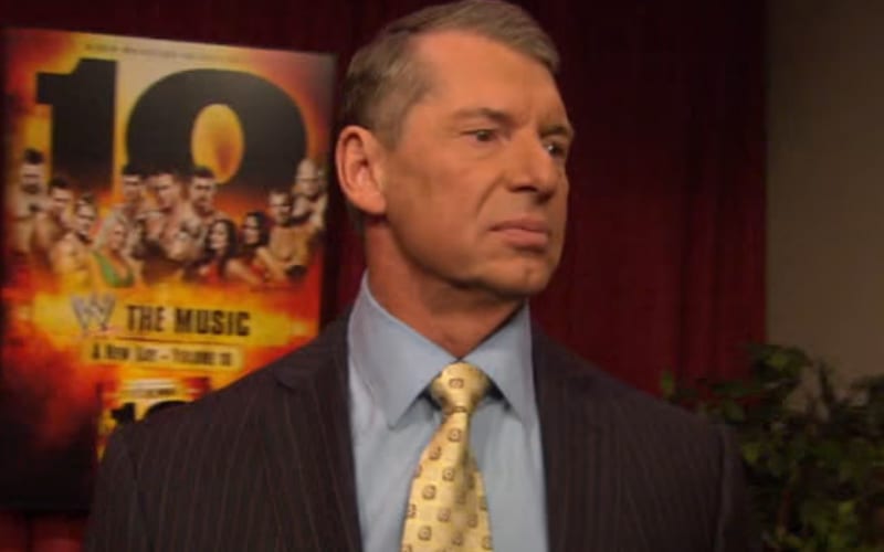 WWE Mask Mandate Started After RAW Superstar Complained To Vince McMahon
