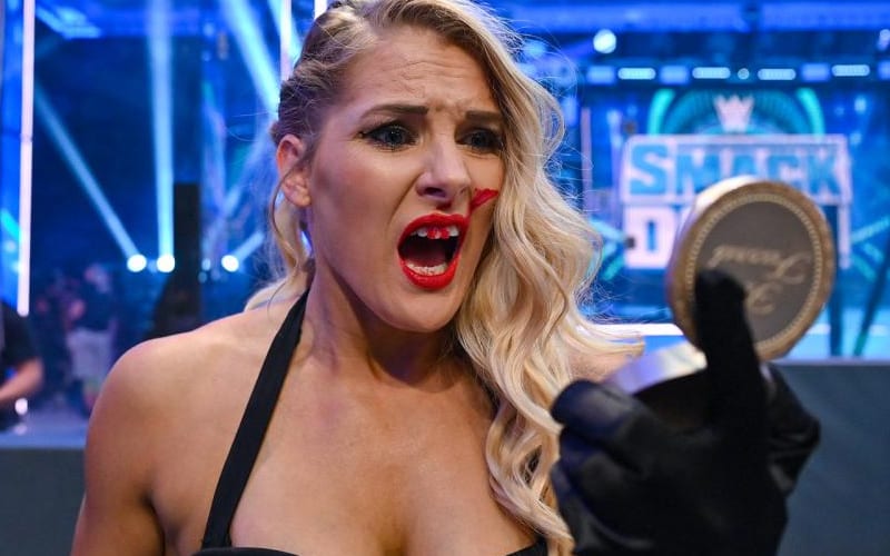 Lacey Evans Promises ‘ol Fashion Woopin’ For Naomi Next Week On WWE SmackDown