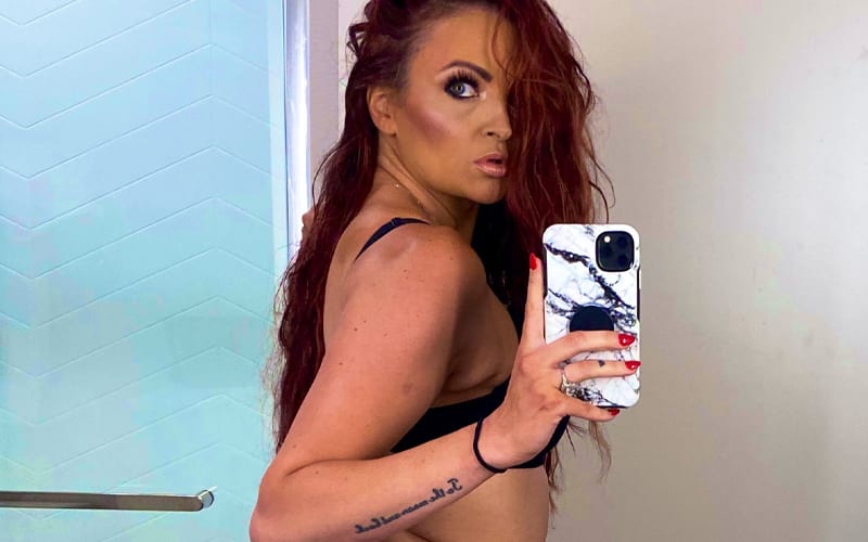 Maria Kanellis Asks Why She Can't Be Sexy & A Mom With New Thirst ...
