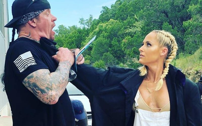 Wwe Michelle Mccool Baby Bump