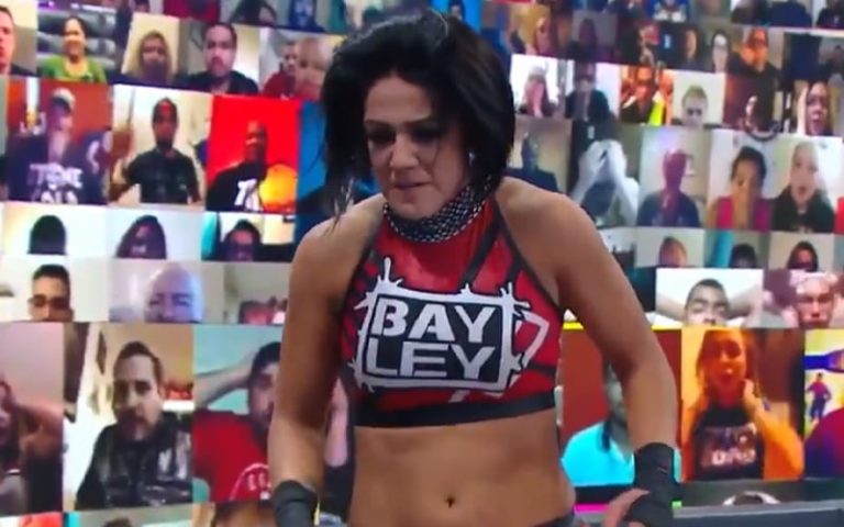 Bayley Turns On Sasha Banks During WWE SmackDown