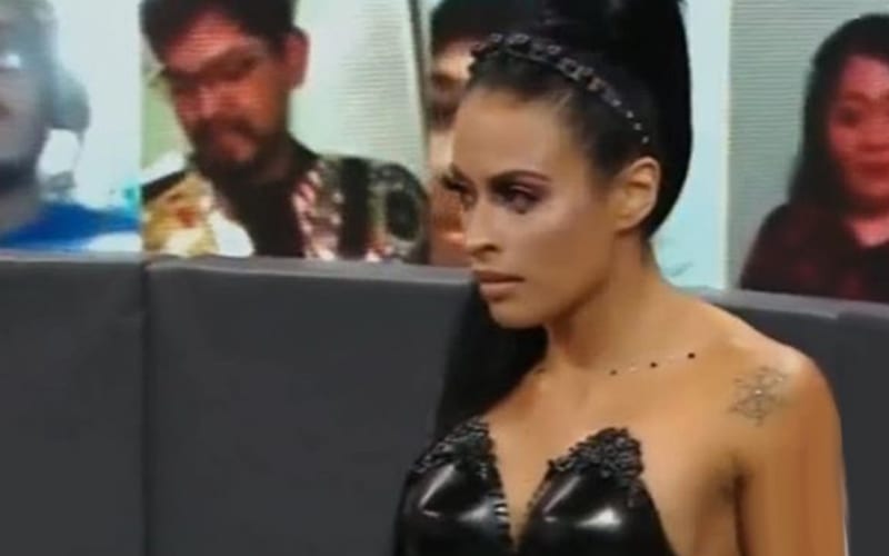 Zelina Vega Draws Attention By Calling Herself ‘A Gorgeous Fiend’