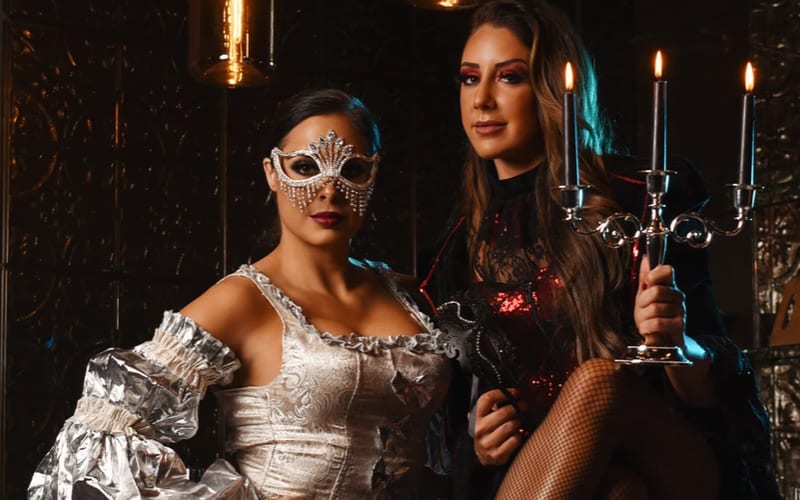Several AEW Take Part In Halloween Photo Shoot