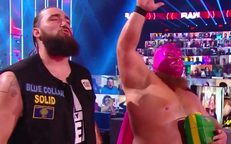 Otis Shows Up On WWE RAW Under Mask As ‘El Gran Gordo’