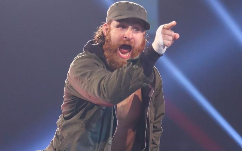 Sami Zayn Blames Referee for Loss to Rey Mysterio on WWE SmackDown