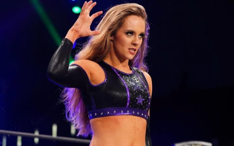 AEW Planned To Put Mask On Anna Jay & Shame Her For Being Pretty