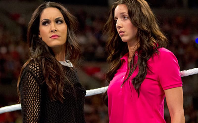 Chelsea Green On How ‘Sweet & Welcoming’ The Bella Twins Were To Her