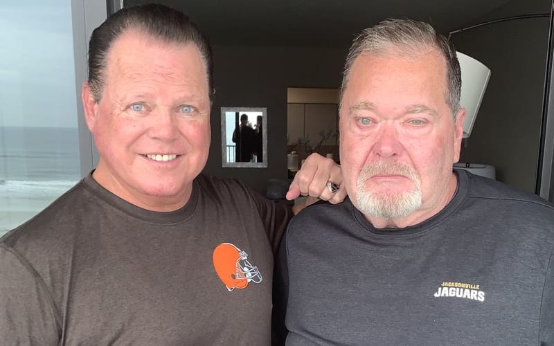 Jerry Lawler Spends Birthday With Jim Ross At NFL Game