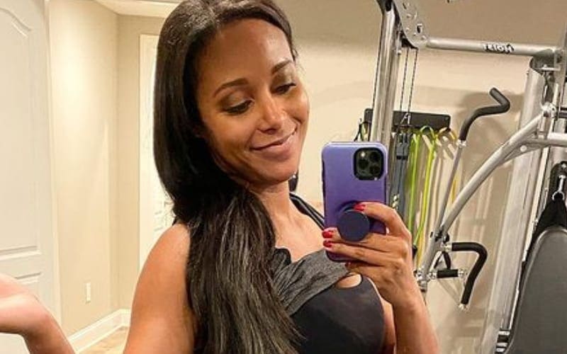 Brandi Rhodes Shows Off Baby Bump In New Photo