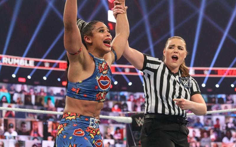 Bianca Belair Receives Standing Ovation Backstage After Royal Rumble Win
