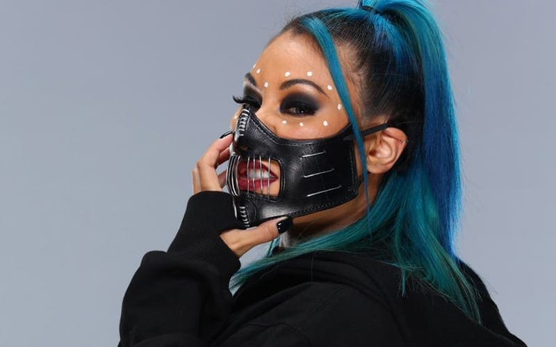 Reckoning Snaps Back At Hater For Telling Her To ‘Act Like A Woman’