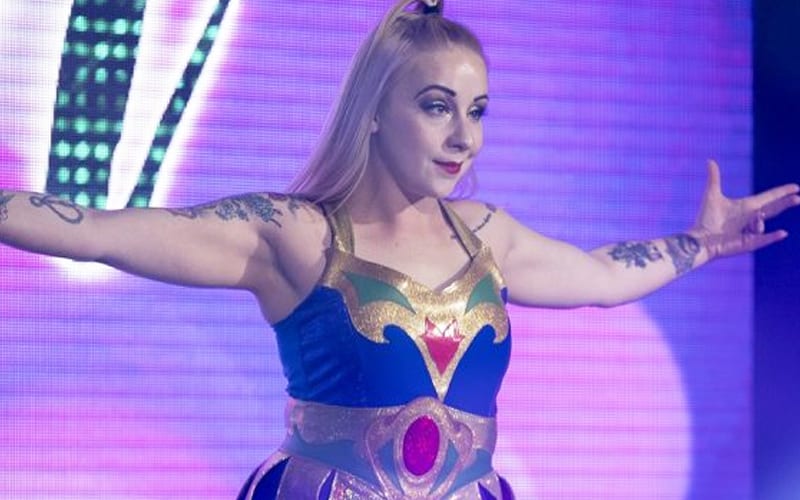 Kimber Lee Fires Back At Hater For Calling Her Fat