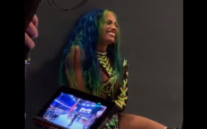 Fan Video Captures Sasha Banks Overcome With Happiness After WrestleMania Loss