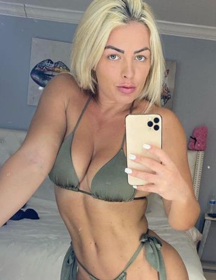 Naked Pictures Of Mandy Rose