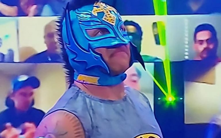 Rey Mysterio Rocks Batman Inspired Gear At WrestleMania Backlash