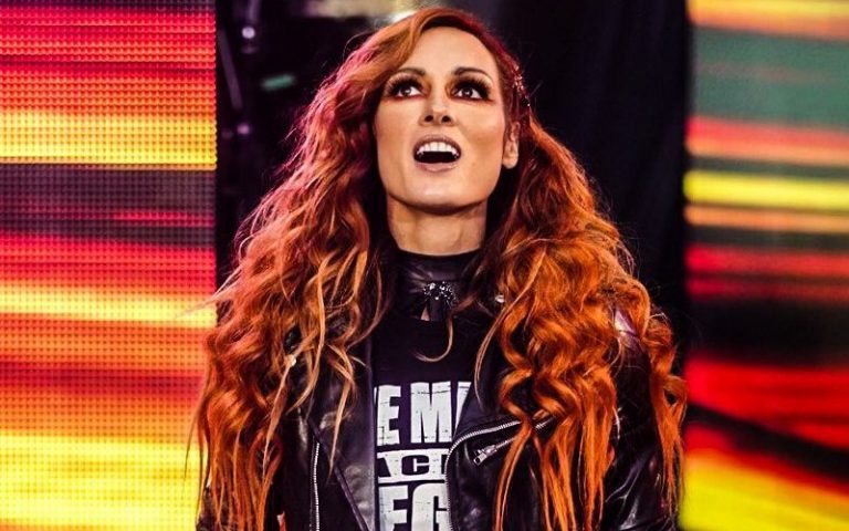 Becky Lynch Drops Heel Character To Thank Fans Who Dressed Up As Her For Halloween