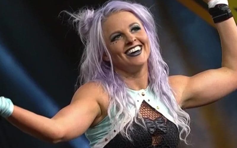 People In Power In AEW Want To Sign Candice LeRae