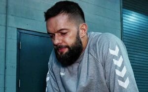 WWE Adds WrestleMania Rematch To SmackDown Tonight