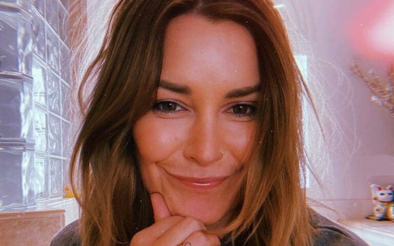 Renee Paquette Ditches Blonde Hair In Big Change For Her Look