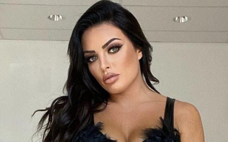 Mandy Rose Won’t Be Ignored With New Seductive Photos