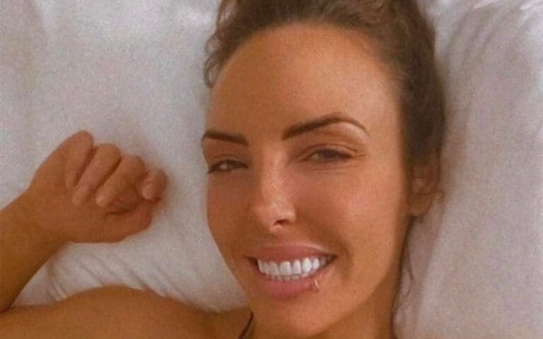 Cassie Lee Says Goodnight With Black Nightgown Photo Drop