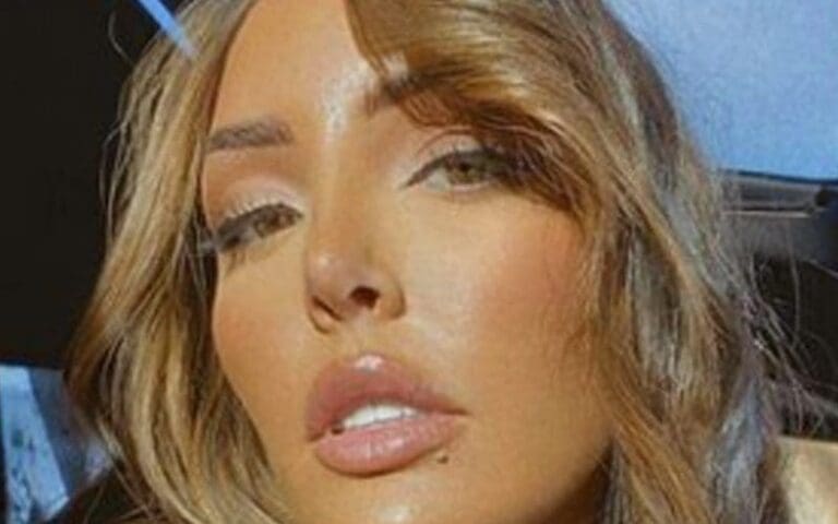 Cassie Lee Drops Seductive Photo For Social Media