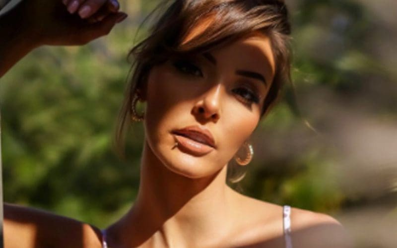 Cassie Lee Opens Up About Having Heliophilia With Stunning Bikini Drop