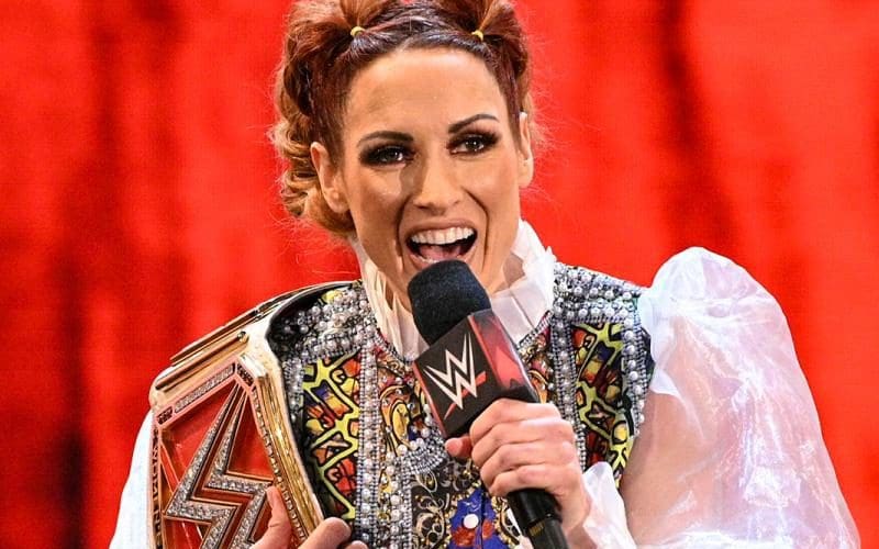 Eric Bischoff Says Becky Lynch Creates Art With Her Social Media Posts