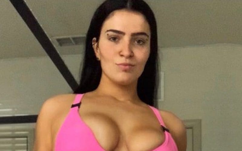 Persia Pirotta Proves The Category Is Body In Skimpy Pink Bikini Photo Drop