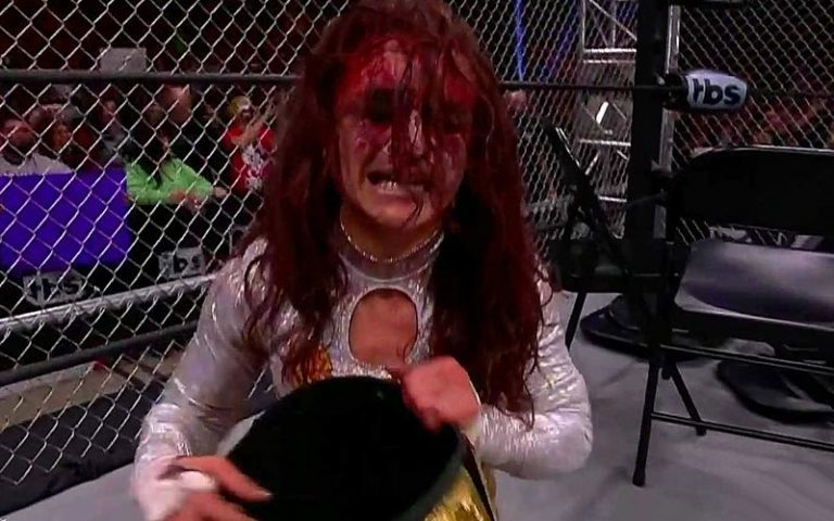 Thunder Rosa Wins AEW Women’s Title In Bloody Cage Match