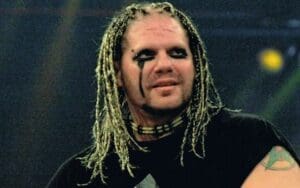 Raven Gets Knee Replacement Surgery